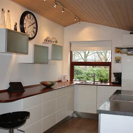 Ferie 2 * سكاغن